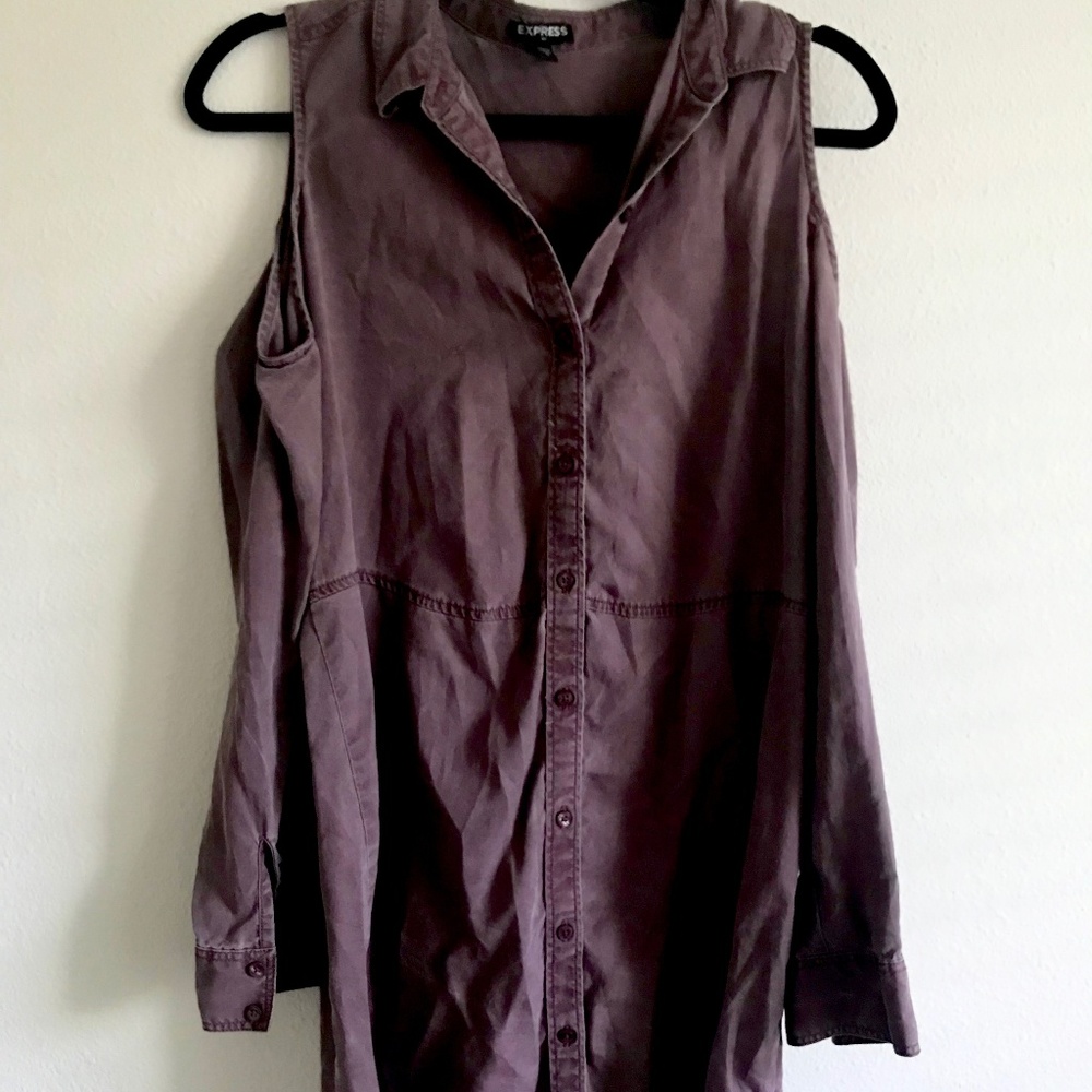 Off shoulder long sleeve button up dress (S)